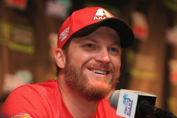 DaleJr.com | Official Website Of Dale Earnhardt Jr.